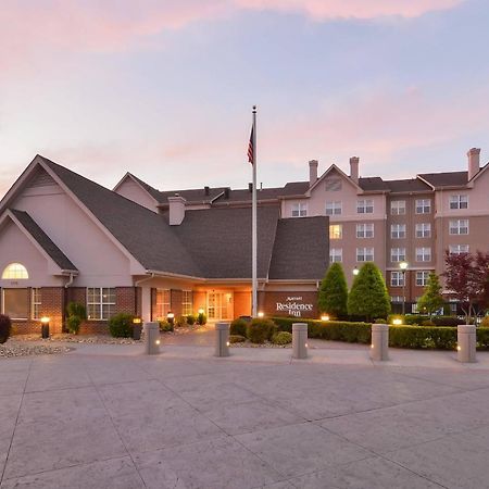 Residence Inn By Marriott Charlotte Piper Glen Exterior foto