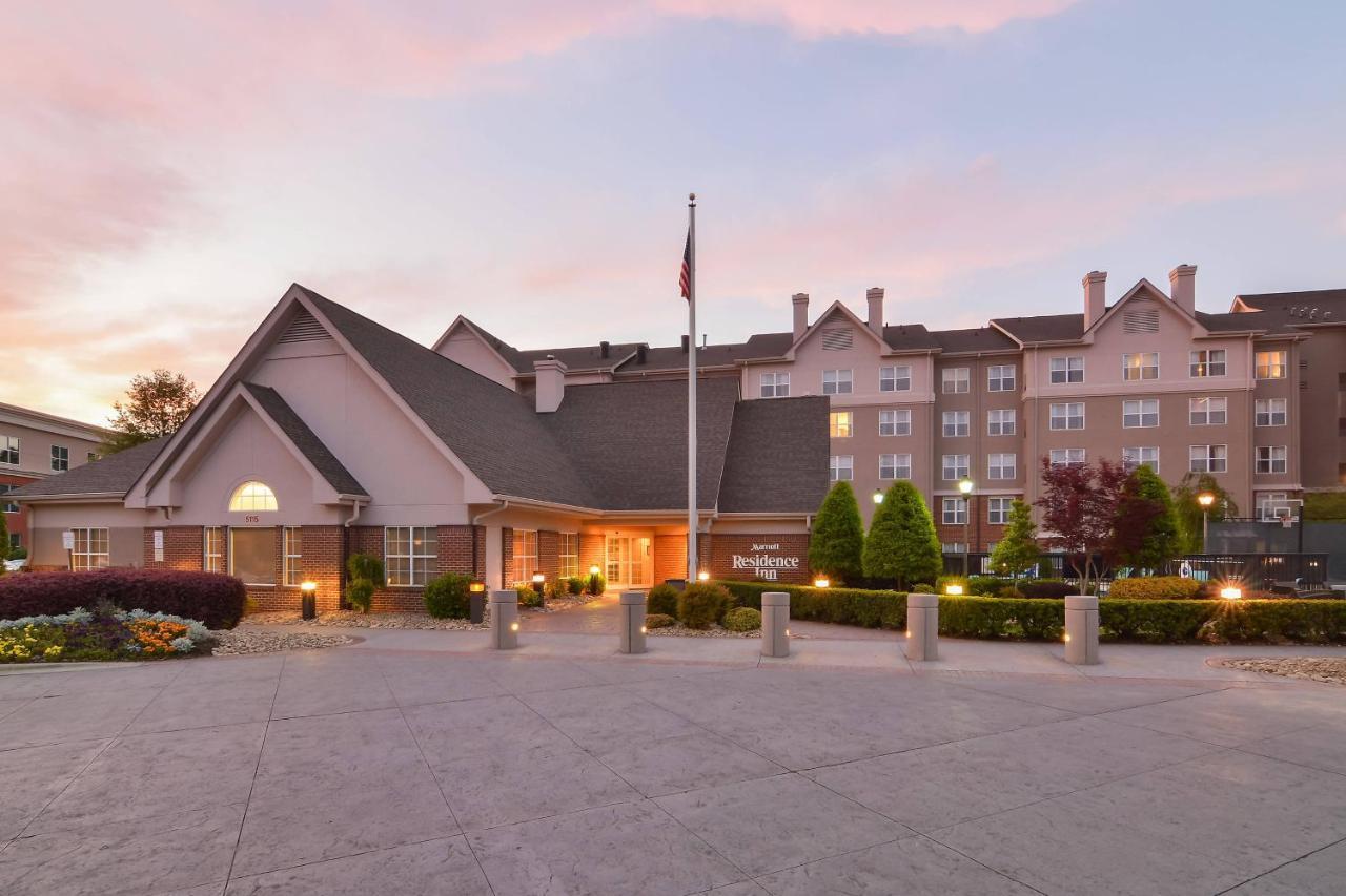 Residence Inn By Marriott Charlotte Piper Glen Exterior foto